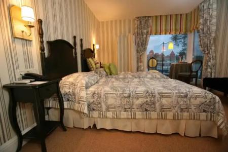 Apvalaus stalo klubas - 32