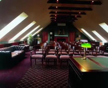 Apvalaus stalo klubas - 17