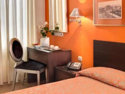 Phidias Piraeus - 25