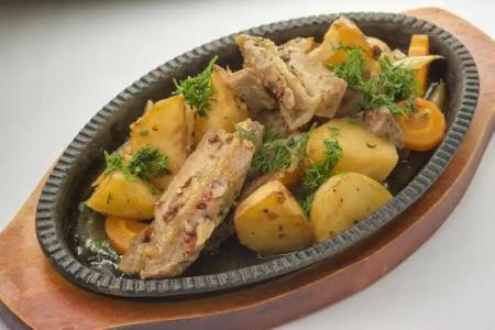 Vele Rosse, business & leisure - 1