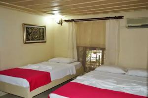 Hotel «Antikhan», Айвалык