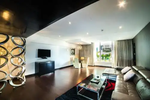 Clarion President - 20