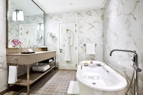 Taj Connemara, Chennai - 13