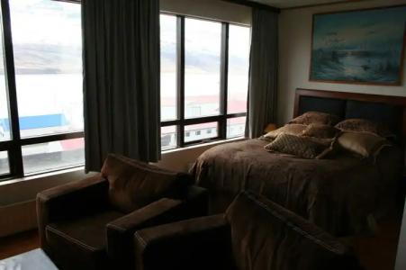 Bjarg - The Hotel Over The Stream - 4