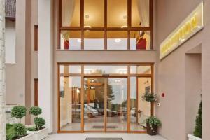 Hotel «Degenija», Селисте Дрезничко