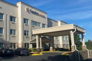 Мини-отель «Comfort Suites Walnut Creek», Роли