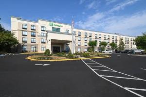 Wingate by Wyndham Fredericksburg Conference Center, Фредериксбург