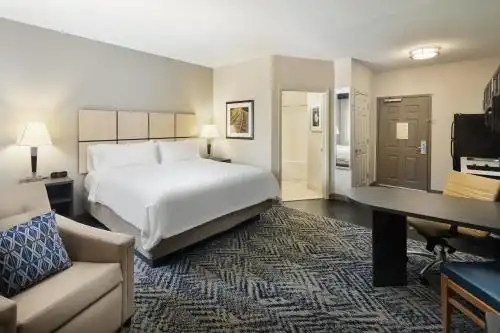 Candlewood Suites i-26 @ Northwoods Mall, An Ihg - 7