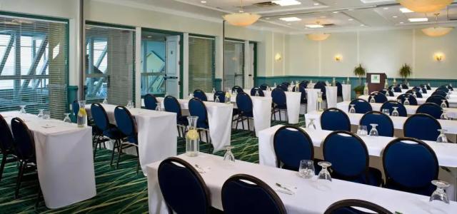 Holiday Inn Va Beach-Oceanside 21St Street, An Ihg - 29