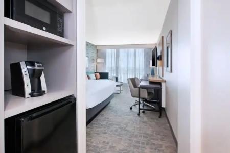 Holiday Inn Va Beach-Oceanside 21St Street, An Ihg - 67