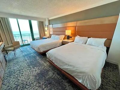 Sheraton Oceanfront - 142