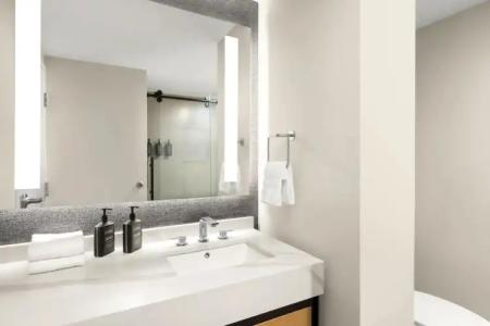 Sheraton Oceanfront - 30