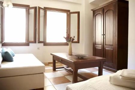 Hanim Lounge & Studios - 4