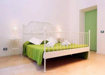 285 Vatican Lodge - 14
