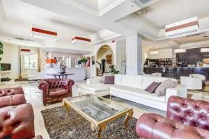 Hotel «Brasil», Червия-Милано-Мариттима