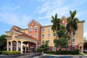 Отель «Best Western Plus Miami-Doral/Dolphin Mall», Майами
