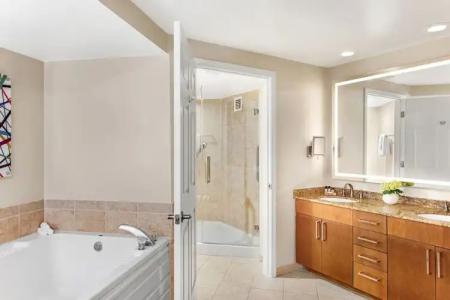 Marriott's Villas At Doral - 26