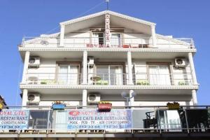 Huzur Royal Hotel, Датча