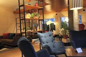 Hotel «Knaus am Hafen», Ульдинген-Мюльхофен