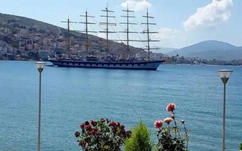 Royal Saranda - 47