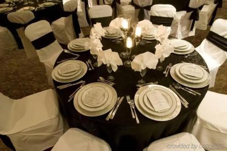 Country Inn & Suites By Carlson, Deer Valley, Az - 10