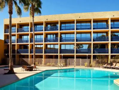 Four Points by Sheraton Phoenix North - 10
