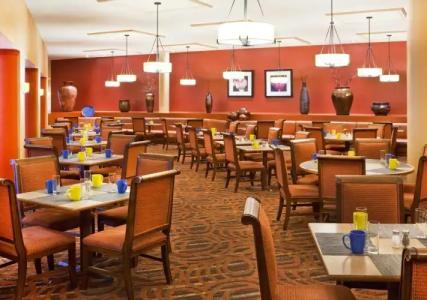 Four Points by Sheraton Phoenix North - 23