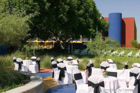 Four Points by Sheraton Phoenix North - 17