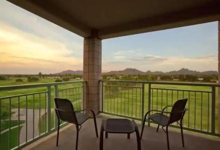 Embassy Suites Phoenix - Scottsdale - 39