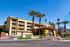 Hilton Phoenix Resort at the Peak - Formerly Pointe Hilton Squaw Peak Resort, Финикс