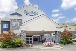 Отель «Fairfield Inn & Suites -», Бун