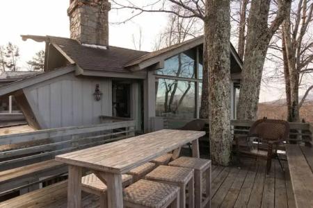 Inn at Crestwood - 85