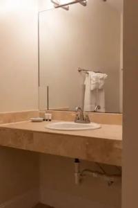 Inn at Crestwood - 60