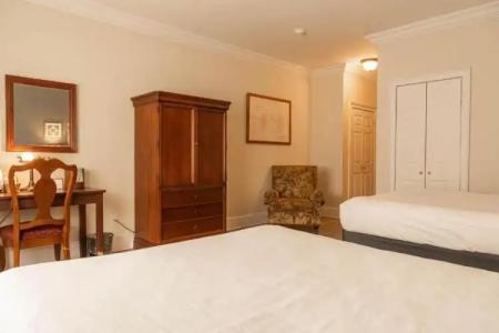 Inn at Crestwood - 69