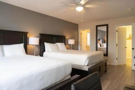 Inn at Crestwood - 110