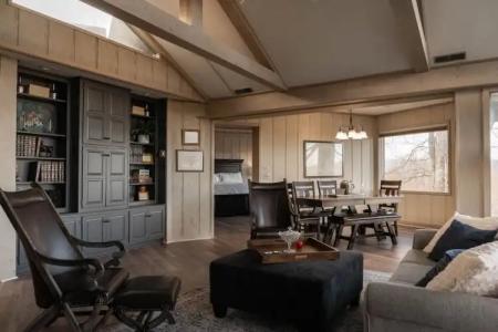 Inn at Crestwood - 84