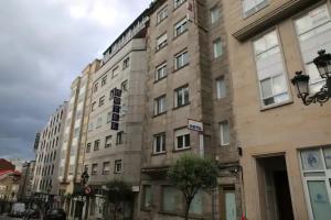 Hotel «Alda Estación Vigo», Виго