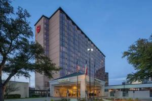 Sheraton Dallas Hotel by the Galleria, Даллас