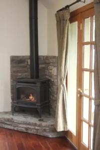 Hillwinds Inn - - 32