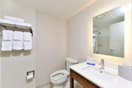 Holiday Inn Express South, An Ihg - 28