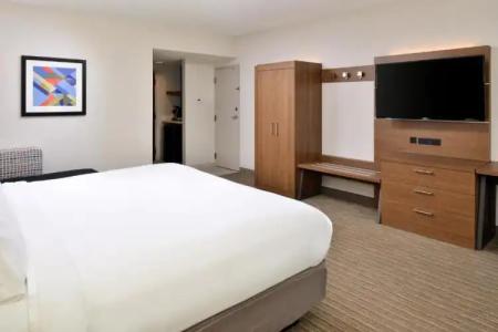 Holiday Inn Express South, An Ihg - 20
