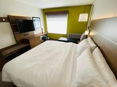 Holiday Inn Express South, An Ihg - 5
