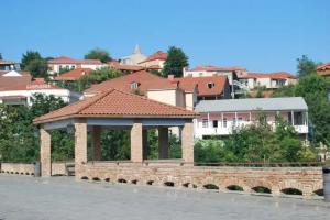 Guest House Central, Сигнахи