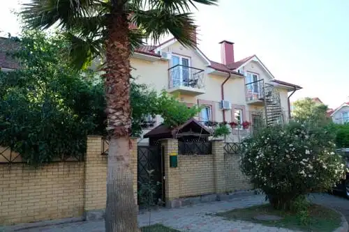 Арина - 0