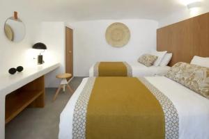 Filotera Suites, Ия