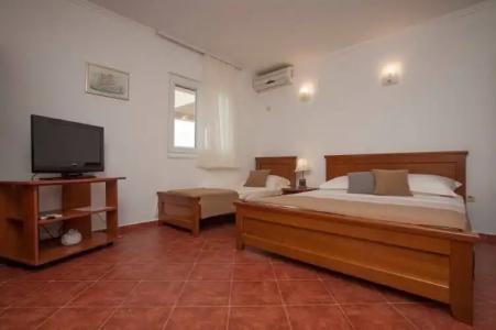 Guest House Medin - 60