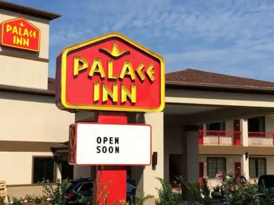 Palace Inn Kingwood - 18