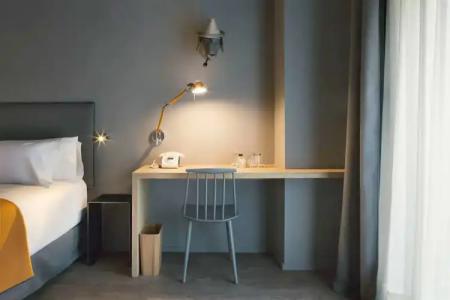 Yurbban Trafalgar - 66