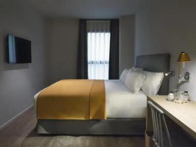 Yurbban Trafalgar - 50