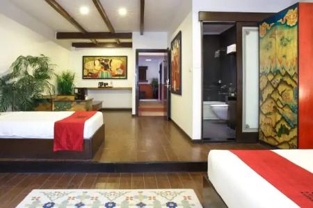 Dalai-La Boutique - 84